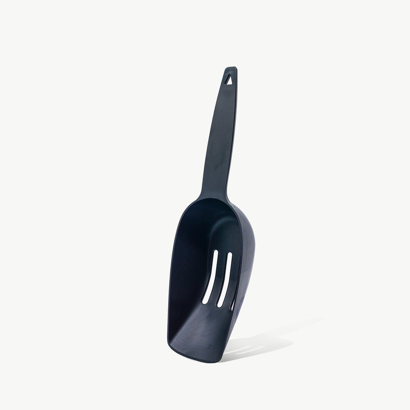 8 oz Slotted Scoop